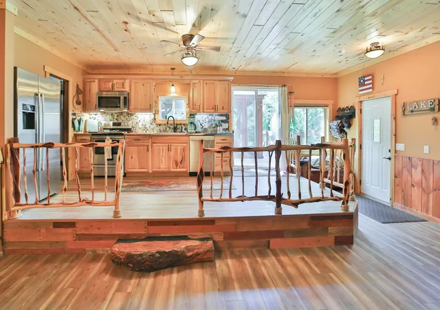 image of 1899 Fern Trl Ne, Remer, MN 56672 | MLS# 7128397