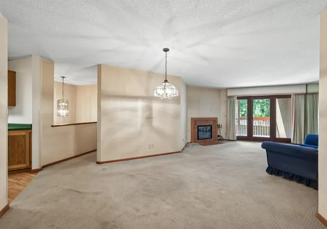 Photo 3 of Condo for sale at 15695 Sussex Dr, Minnetonka, MN 55345 | MLS# 7128403 | Listing updated on 2026-10-09