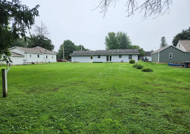 26th image of 217 Lowell St E, Le Roy, MN 55951 | MLS# 7128406