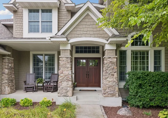 Photo 3 of Single family home for sale at 1640 Field Dr, Victoria, MN 55386 | MLS# 7128410 | Listing updated on 2026-10-07