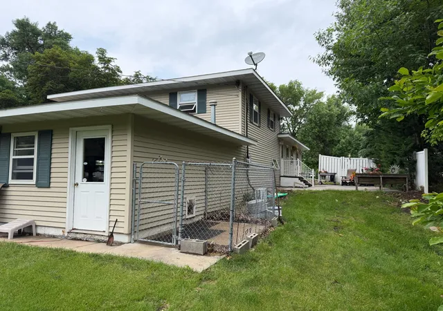 Photo 4 of Single family home for sale at 424 S Haven St, Appleton, MN 56208 | MLS# 7128432 | Listing updated on 2026-08-18
