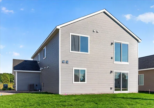 29th image of 25860 Emerson Ct, Wyoming, MN 55092 | MLS# 7128433