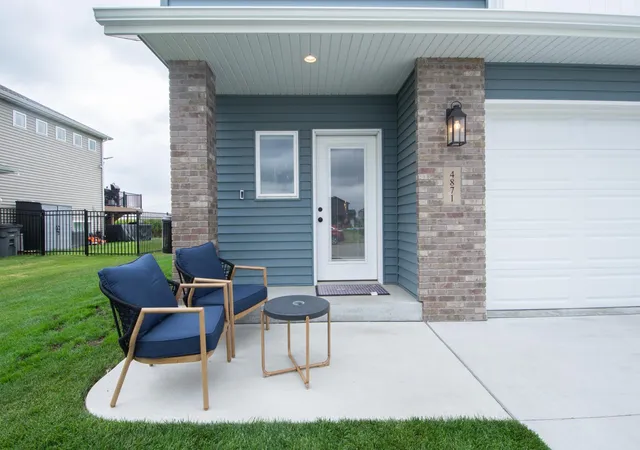 Photo 2 of Single family home for sale at 4871 Hampton Cir S, Moorhead, MN 56560 | MLS# 7128461 | Listing updated on 2026-09-04
