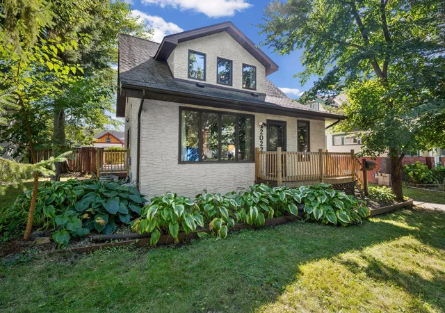Photo 3 of Single family home for sale at 2022 22nd Avenue Ne, Minneapolis, MN 55418 | MLS# 7128465 | Listing updated on 2026-09-29