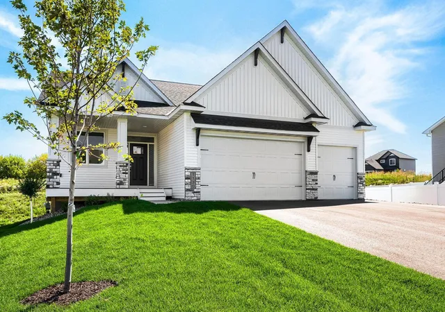 1st image of 1130 136th St E, Rosemount, MN 55068 | MLS# 7128487