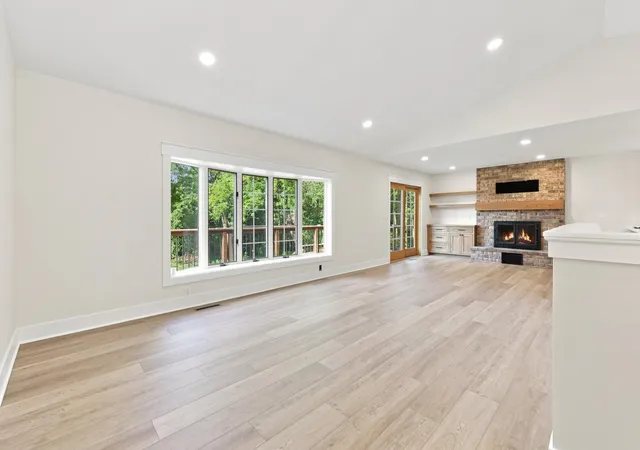 29th image of 10489 Barnes Wy, Inver Grove Heights, MN 55077 | MLS# 7128490
