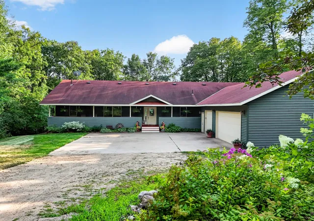 1st image of 26433 Cole Lake Wy, Crosby, MN 56441 | MLS# 7128491