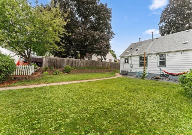 Photo 3 of Sale Pending at 519 Mill St NE, Minneapolis, MN 55421 | MLS# 7128510 | Listing updated on 2026-08-24