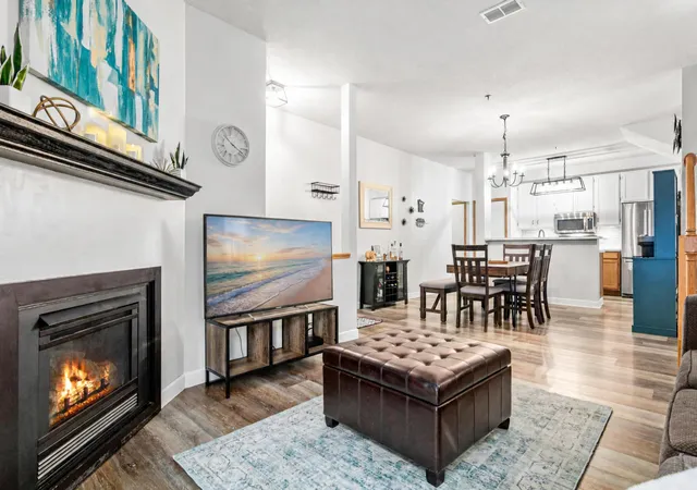 Photo 3 of Single family home for sale at 13582 Carmody Dr, Eden Prairie, MN 55344 | MLS# 7128514 | Listing updated on 2026-09-19