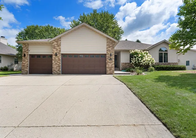 64th image of 659 Crestview Ln, Owatonna, MN 55060 | MLS# 7128541