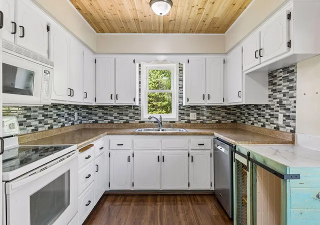 3rd image of 28575 Flamingo St Nw, Isanti, MN 55040 | MLS# 7128547