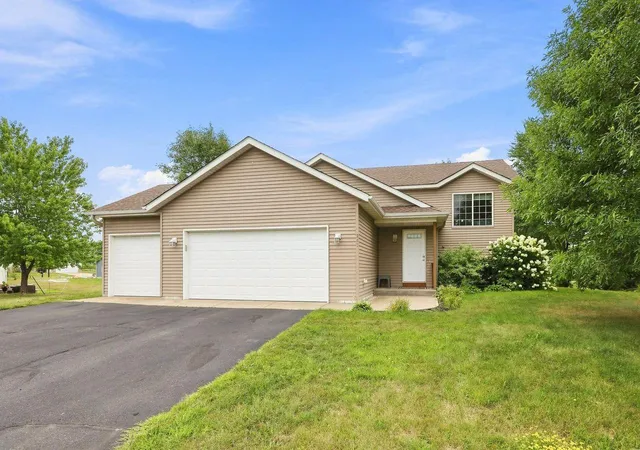 image of 260 Chatter Cir Ne, Kimball, MN 55353 | MLS# 7128567