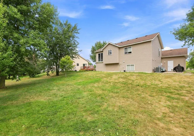 image of 260 Chatter Cir Ne, Kimball, MN 55353 | MLS# 7128567