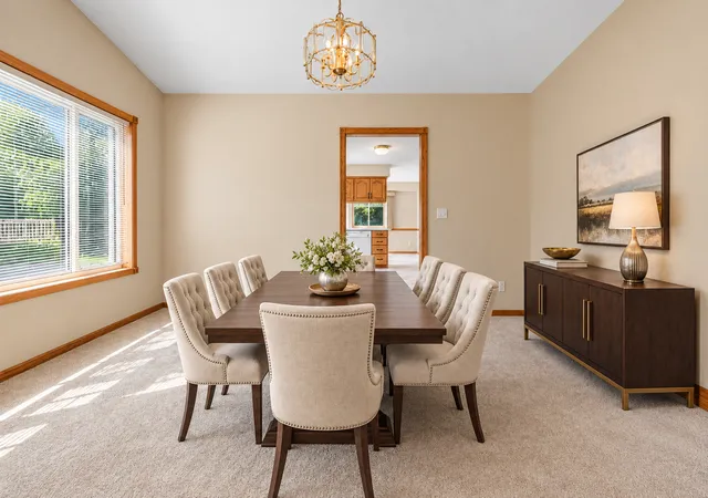 Photo 3 of Single family home for sale at 1160 Greenleaf Rd, Owatonna, MN 55060 | MLS# 7128584 | Listing updated on 2026-10-17