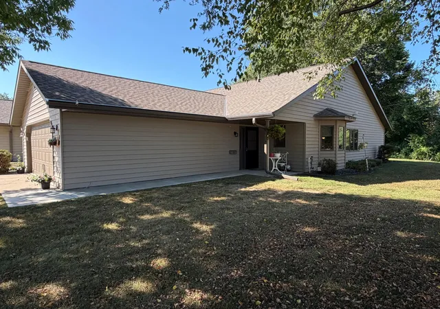 4th image of 657 Hi Park Ave, Red Wing, MN 55066 | MLS# 7128595
