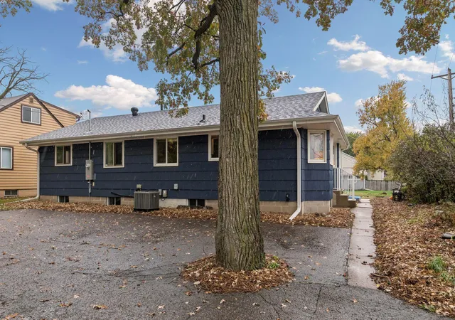 Photo 3 of Single family home for sale at 5566 Unity Ave N, Minneapolis, MN 55429 | MLS# 7128604 | Listing updated on 2026-10-21