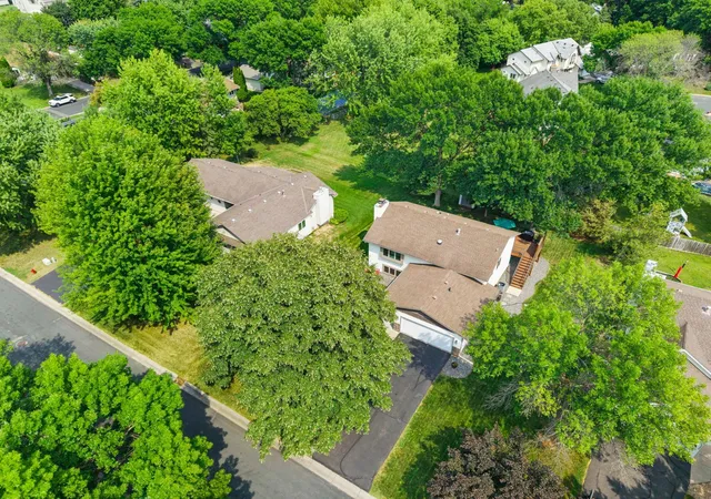 Photo 2 of Sale Pending at 9220 Orchid Ln N, Maple Grove, MN 55369 | MLS# 7128628 | Listing updated on 2026-08-31
