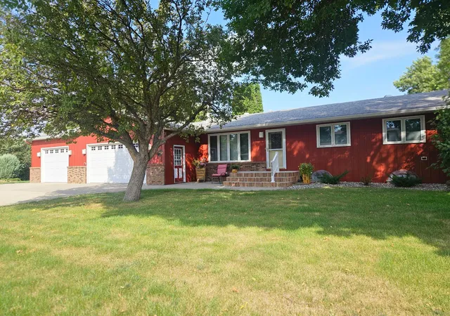 1st image of 1710 7th St N, Wahpeton, ND 58075 | MLS# 7128632