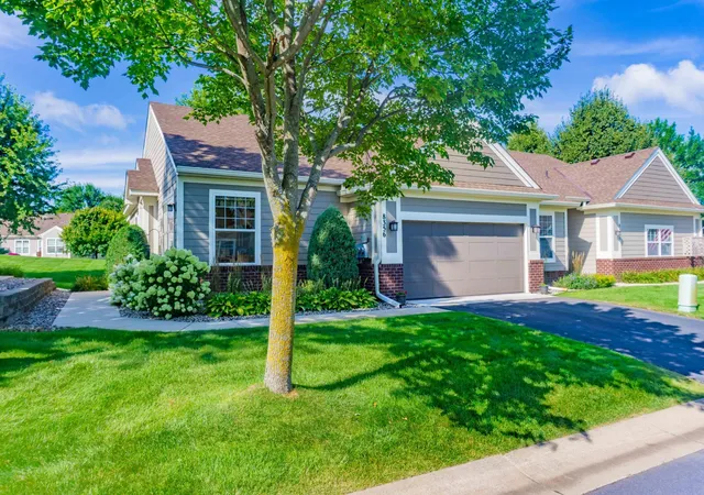 Photo 2 of Single family home for sale at 8356 Crabapple Ct, Victoria, MN 55386 | MLS# 7128635 | Listing updated on 2026-10-08