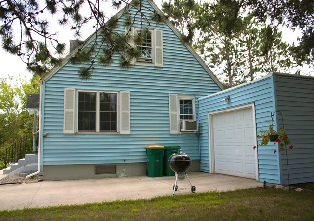 Photo 3 of Single family home for sale at 715 Nw 9th Avenue, Grand Rapids, MN 55744 | MLS# 7128645 | Listing updated on 2026-09-16