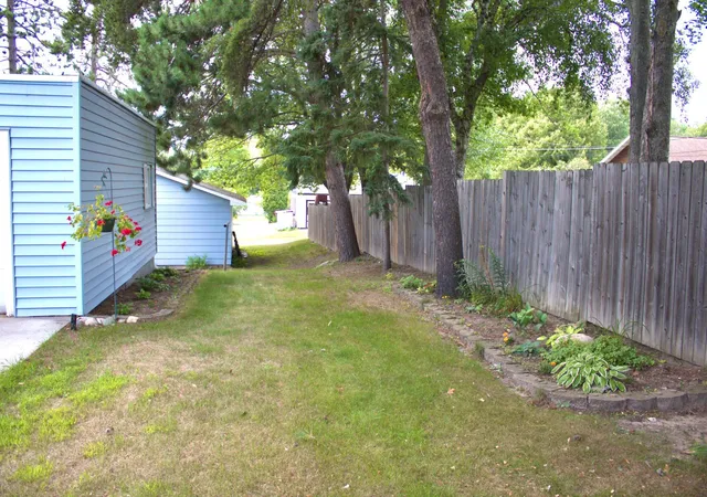 Photo 3 of Single family home for sale at 715 NW 9th Avenue, Grand Rapids, MN 55744 | MLS# 7128645 | Listing updated on 2026-09-16