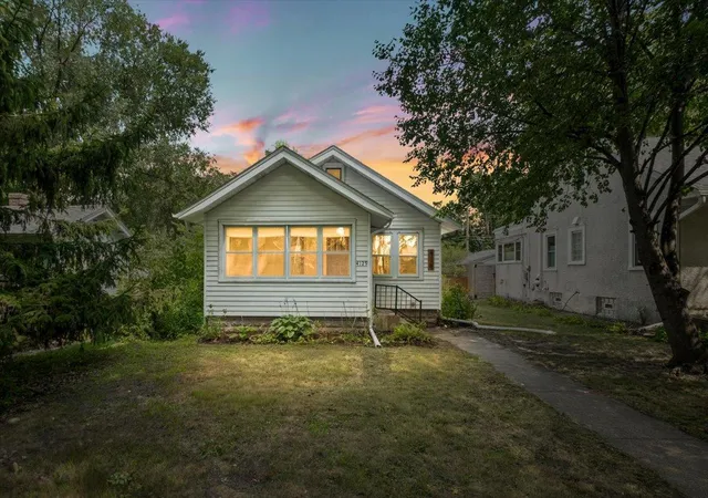 Photo 1 of Sale Pending at 4129 45th Avenue S, Minneapolis, MN 55406 | MLS# 7128678 | Listing updated on 2026-08-30