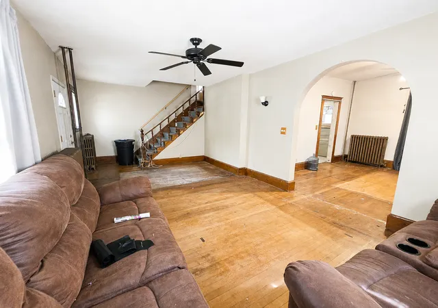 Photo 2 of Sale Pending at 3345 33rd Avenue S, Minneapolis, MN 55406 | MLS# 7128689 | Listing updated on 2026-09-19