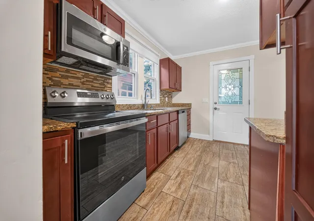 Photo 3 of Single family home for sale at 3947 Dupont Ave N, Minneapolis, MN 55412 | MLS# 7128774 | Listing updated on 2026-10-02