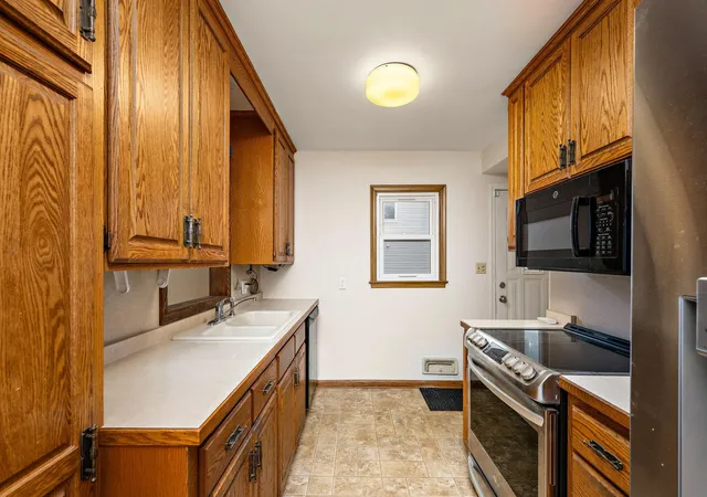 Photo 3 of Single family home for sale at 6245 5th Avenue S, Minneapolis, MN 55423 | MLS# 7128783 | Listing updated on 2026-10-21