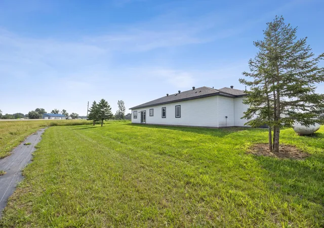 25th image of 106 Pine Dr, Hankinson, ND 58041 | MLS# 7128791