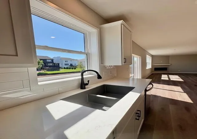 Photo 3 of Single family home for sale at 6240 Jennifer Ave S, Cottage Grove, MN 55016 | MLS# 7128795 | Listing updated on 2026-09-21