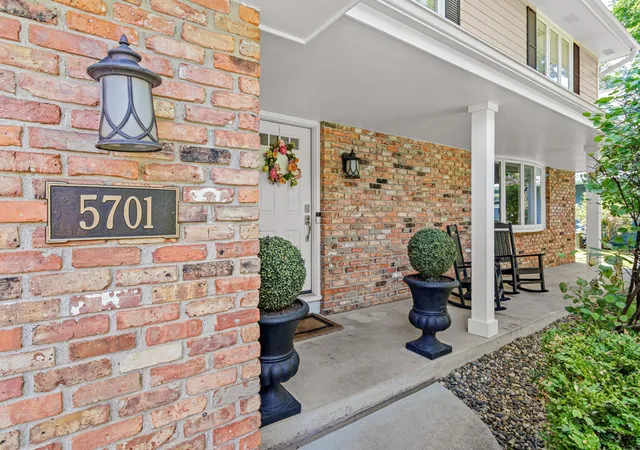 2nd image of 5701 W 66th St, Minneapolis, MN 55439 | MLS# 7128808