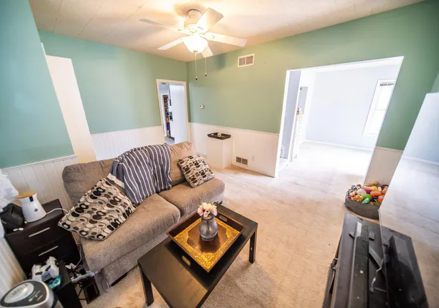 Photo 3 of Single family home for sale at 125 8th Avenue Se, Rochester, MN 55904 | MLS# 7128835 | Listing updated on 2026-08-19