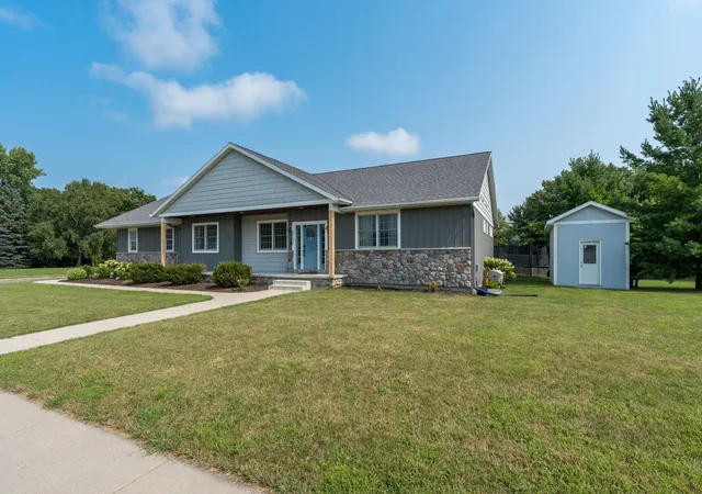 Photo 3 of Sale Pending at 2232 Coventry Ln, North Mankato, MN 56003 | MLS# 7128857 | Listing updated on 2026-08-31