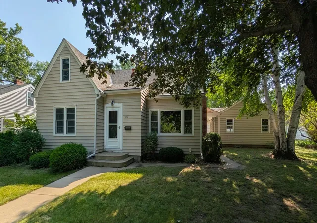 Photo 3 of Sale Pending at 616 S 9th Street, Montevideo, MN 56265 | MLS# 7128874 | Listing updated on 2026-08-27
