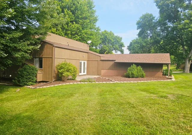 Photo 3 of Single family home for sale at 308 Cedar Ln, Montevideo, MN 56265 | MLS# 7128931 | Listing updated on 2026-08-19