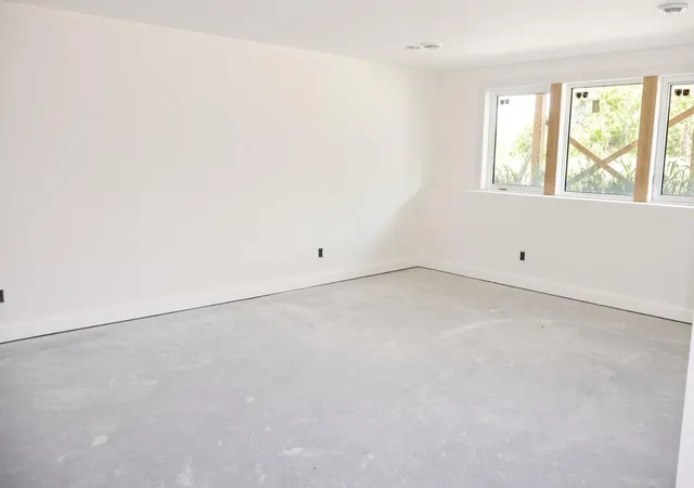 Photo 4 of Single family home for sale at 2007 Mulberry Ln, Carver, MN 55315 | MLS# 7128968 | Listing updated on 2026-08-19