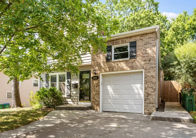 2nd image of 3828 France Ave S, Minneapolis, MN 55416 | MLS# 7128970