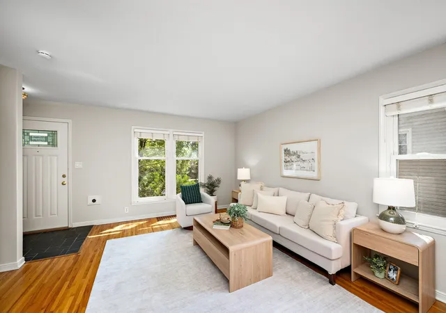 Photo 3 of Sale Pending at 3828 France Ave S, Minneapolis, MN 55416 | MLS# 7128970 | Listing updated on 2026-09-13