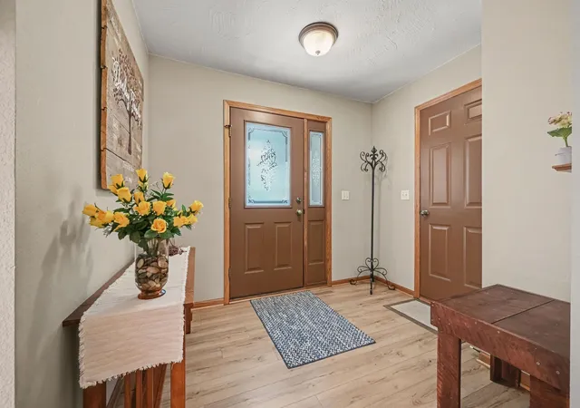 Photo 2 of Single family home for sale at 207 10th Avenue NW, Lonsdale, MN 55046 | MLS# 7128981 | Listing updated on 2026-09-03