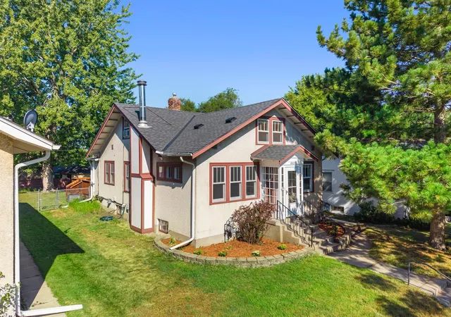 Photo 2 of Sale Pending at 4142 18th Avenue S, Minneapolis, MN 55407 | MLS# 7128996 | Listing updated on 2026-08-31