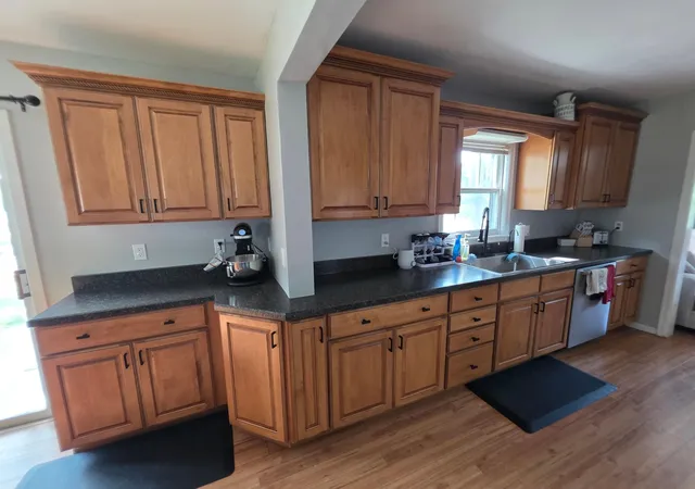 Photo 3 of Sale Pending at 518 N Burlington Ave, Fergus Falls, MN 56537 | MLS# 7129019 | Listing updated on 2026-08-31