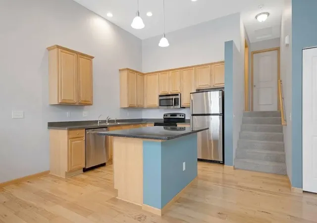 Photo 3 of Single family home for sale at 2772 135Th St W, Rosemount, MN 55068 | MLS# 7129026 | Listing updated on 2026-10-01