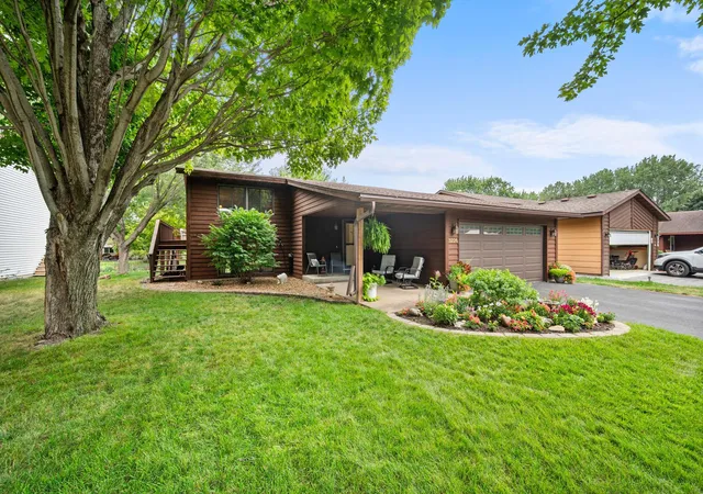 Photo 2 of Sale Pending at 3226 Marlin Ave, Saint Paul, MN 55127 | MLS# 7129060 | Listing updated on 2026-08-29