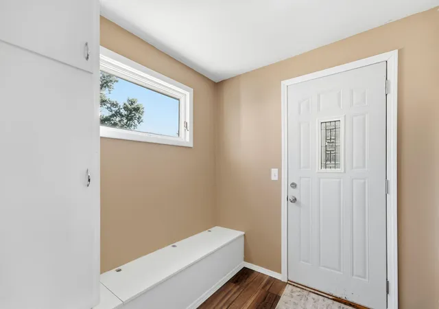 Photo 4 of Single family home for sale at 605 S 8th Street, Olivia, MN 56277 | MLS# 7129064 | Listing updated on 2026-08-18