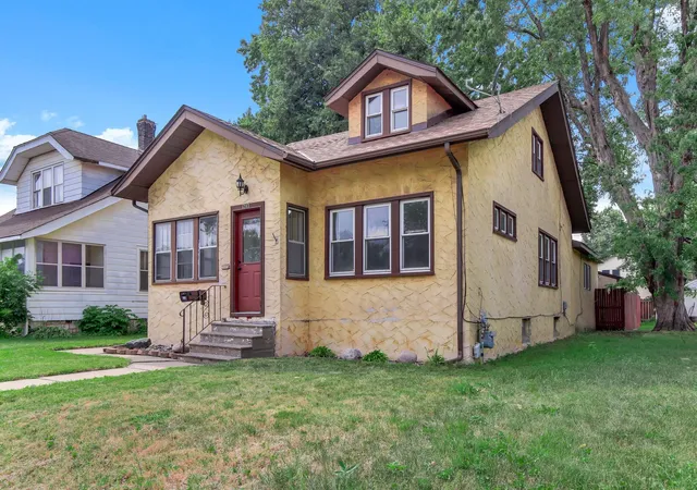 3rd image of 1283 Rice St, Saint Paul, MN 55117 | MLS# 7129074