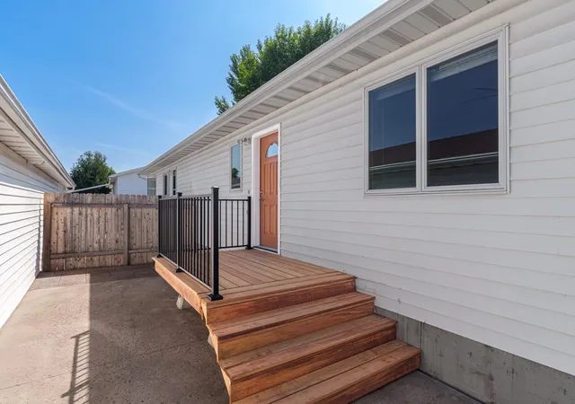 Photo 2 of Townhouse for sale at 2017 32nd Avenue S, Fargo, ND 58103 | MLS# 7129084 | Listing updated on 2026-09-12