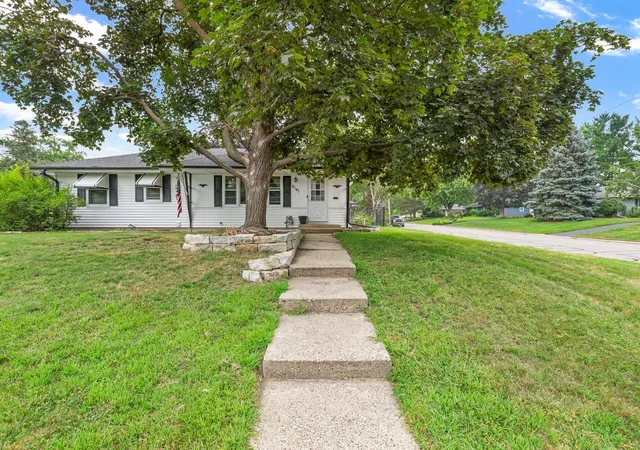 Photo 1 of Single family home for sale at 9141 Oliver Ave S, Minneapolis, MN 55431 | MLS# 7129102 | Listing updated on 2026-09-12