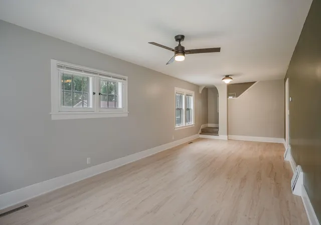 Photo 3 of Sale Pending at 811 South Ave, North Mankato, MN 56003 | MLS# 7129126 | Listing updated on 2026-09-17