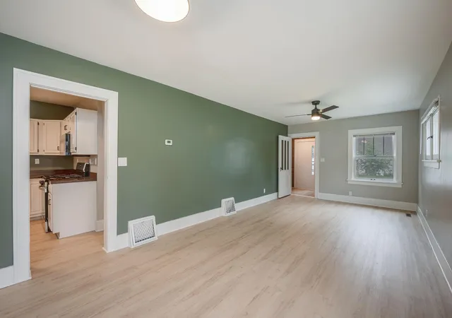 Photo 3 of Sale Pending at 811 South Ave, North Mankato, MN 56003 | MLS# 7129126 | Listing updated on 2026-09-17